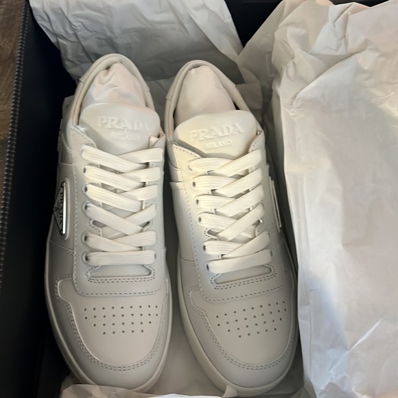 prada allacciate sneakers